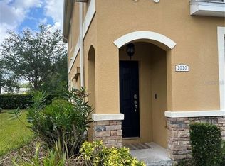 2020 Greenwood Valley Dr, Plant City, FL 33563