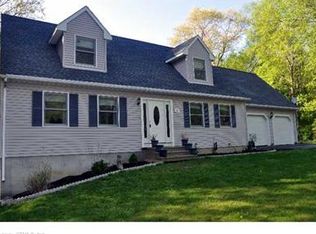 44 Hunters Ct, Colchester, CT 06415