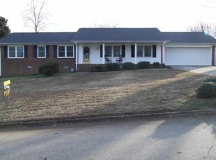 135 Joy Dr, Startex, SC 29377