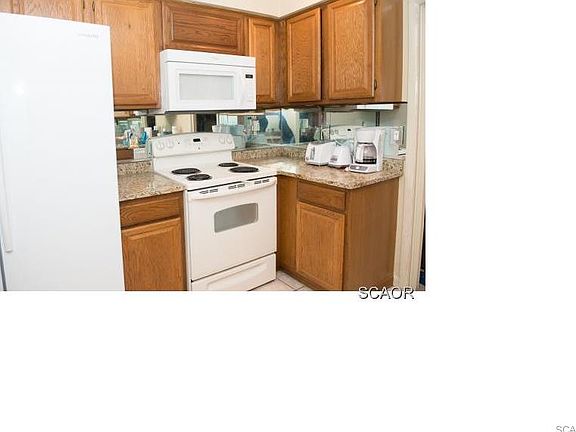 5th image of 35894 Bay Dr