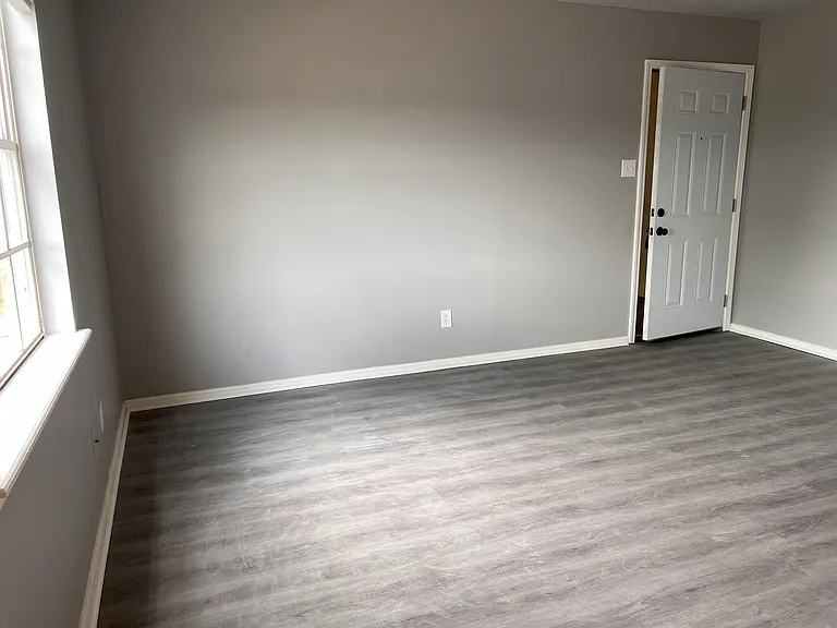 4607 Yorkshire Dr #3 — Photo 7