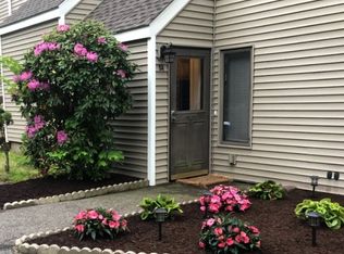 51 Brook St APT 5A, Naugatuck, CT 06770