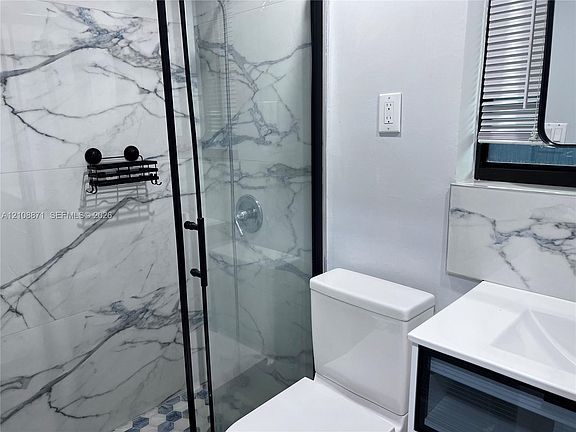 4th image of 30XX NW 51st St #2