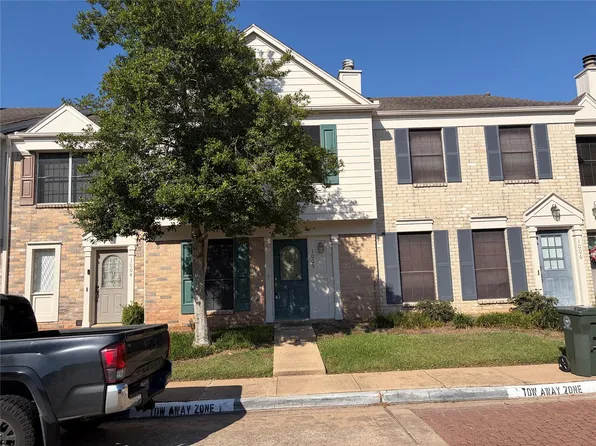 2810 Grants Lake Blvd, Sugar Land, TX 77479