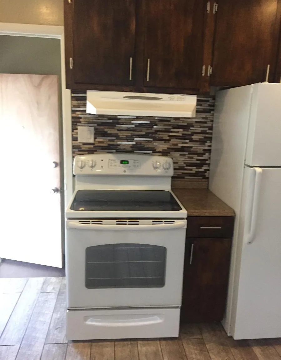 4 bed, 1950 sqft, $2,800 — Photo 1