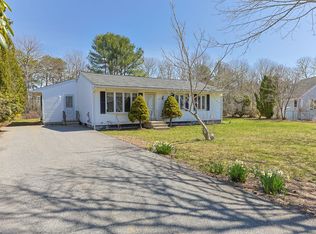 74 Grace Court, Teaticket, MA 02536