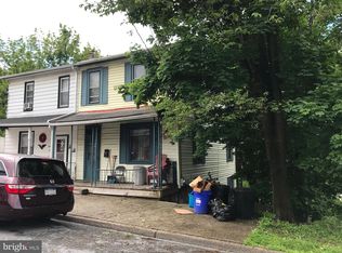 338 S 4th St, Steelton, PA 17113