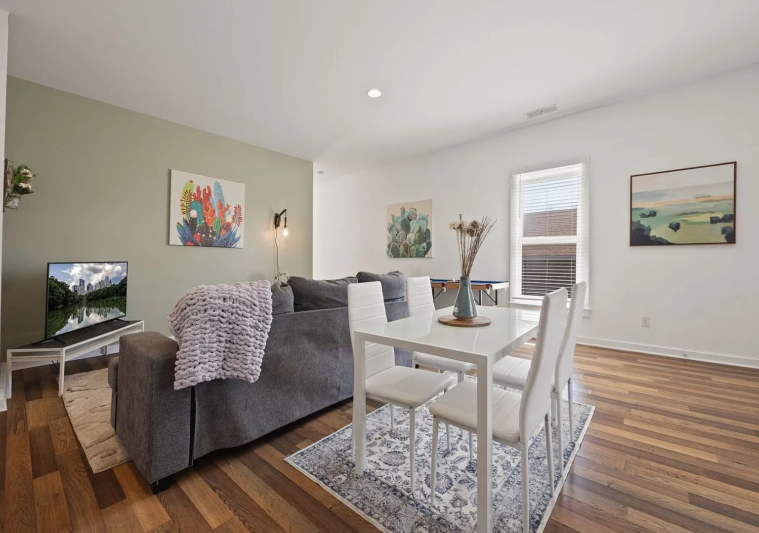 906 Allene Ave SW — Photo 3