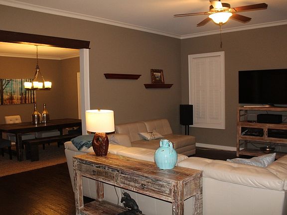 5th image of 1509 James Hill Way