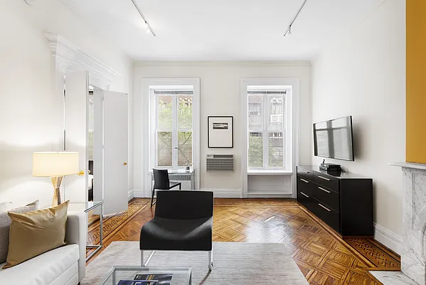 Rented by Compass | media 3