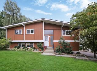 16 Tappan Ter, Briarcliff Manor, NY 10510