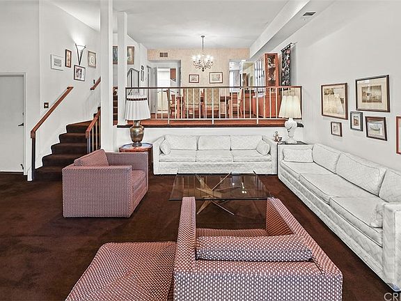 3rd image of 5225 White Oak Ave APT 2
