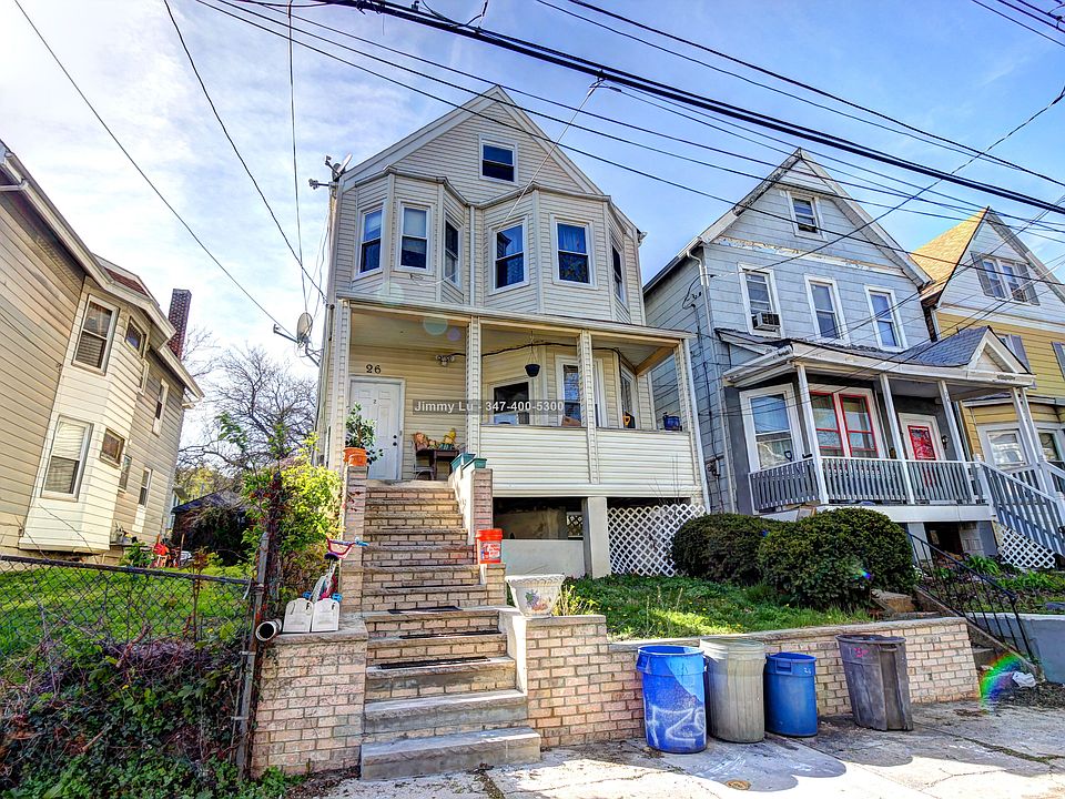 1st image of 26 Brewster St