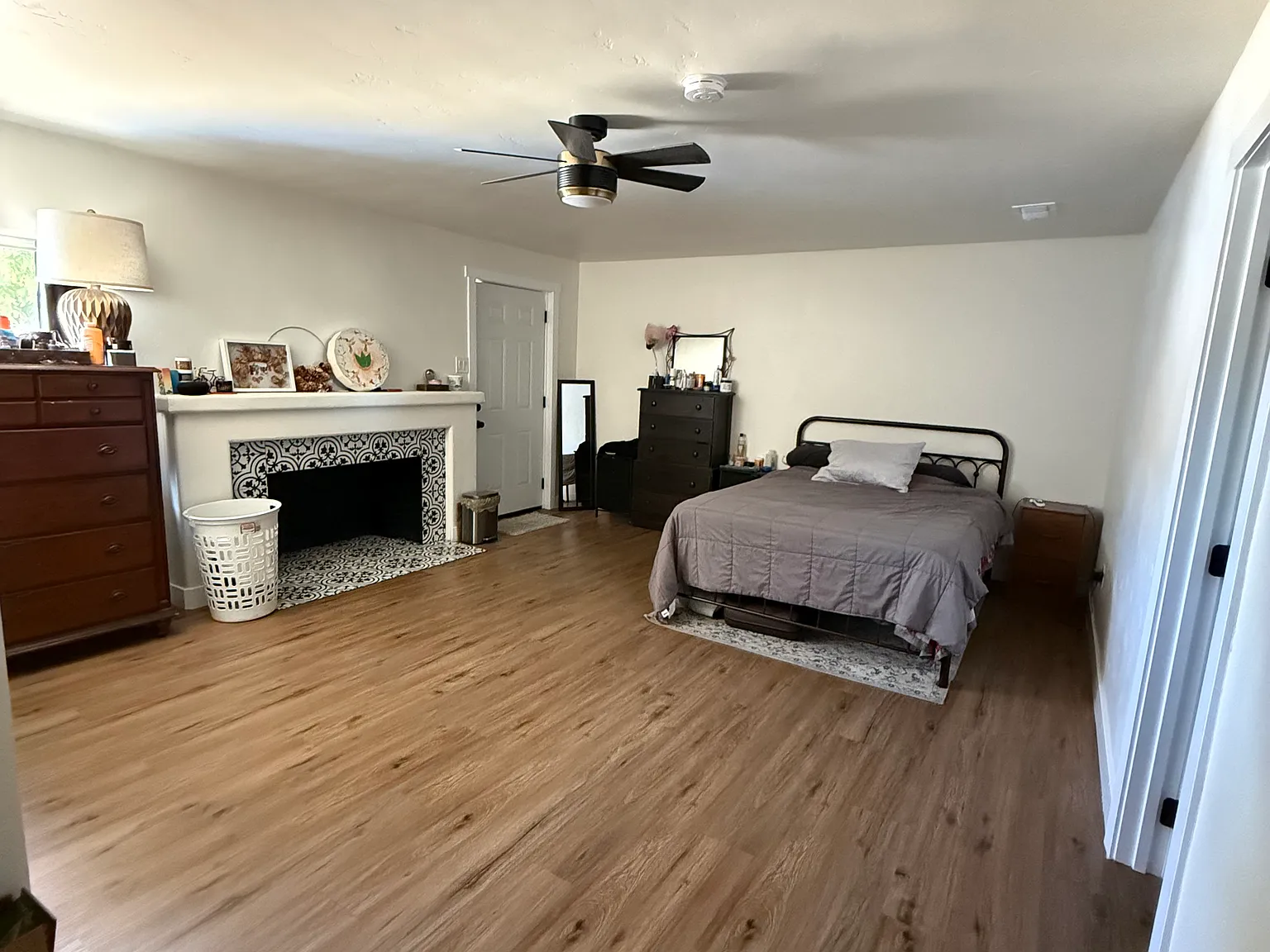 2 bed, 1096 sqft, $2,800 — Photo 4