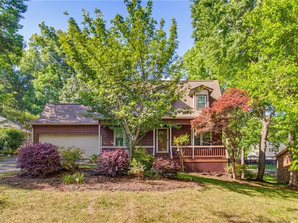 106 Ashworth Ct, Trinity, NC 27370