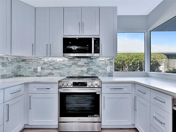 5th image of 13320 Touchstone Court