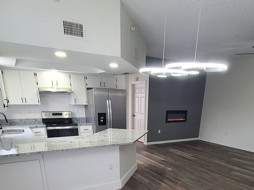 1st image of 10490 Chalmer St #5