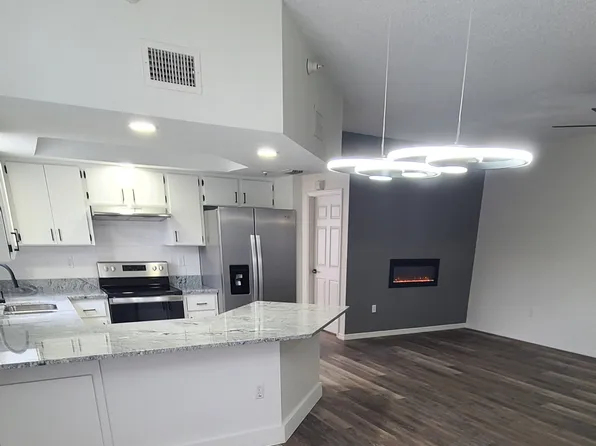 10490 Chalmer St #5, Spring Hill, FL 34608