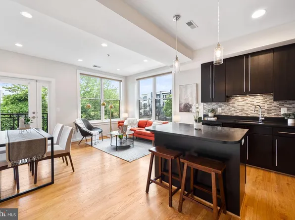 3577 Warder St NW APT 102, Washington, DC 20010