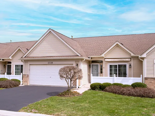 2328 Ashbrook Ln, Grayslake, IL 60030