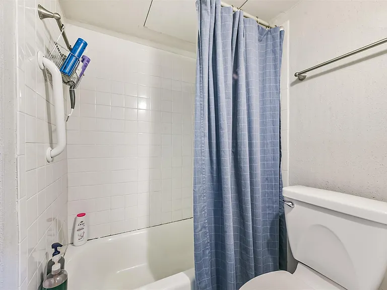 2121 Hepburn St #612 — Photo 22