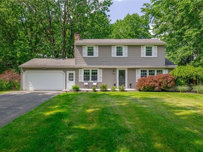75 Wheatstone Cir, Fairport, NY, 14450