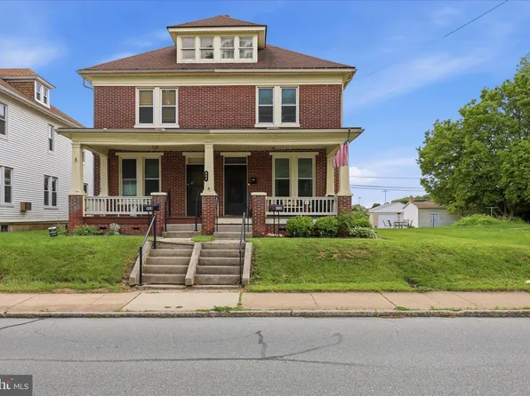 452 S Main St, Red Lion, PA 17356