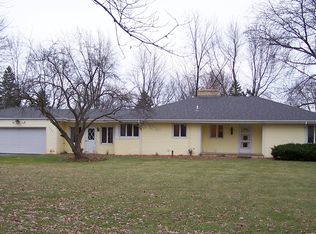 5345 Calkins Rd, Flint, MI 48532