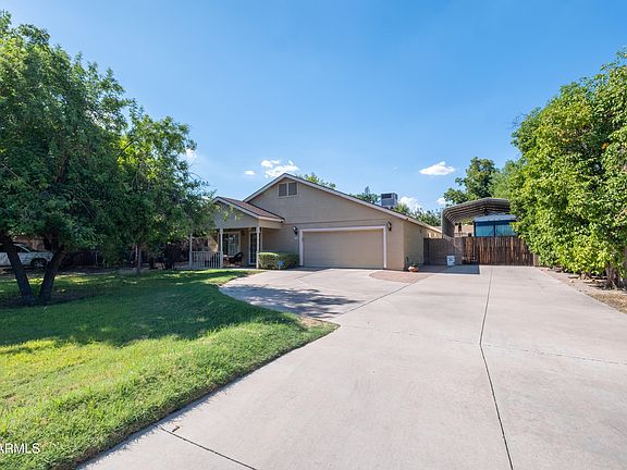 3rd image of 2242 W HAYWARD Avenue