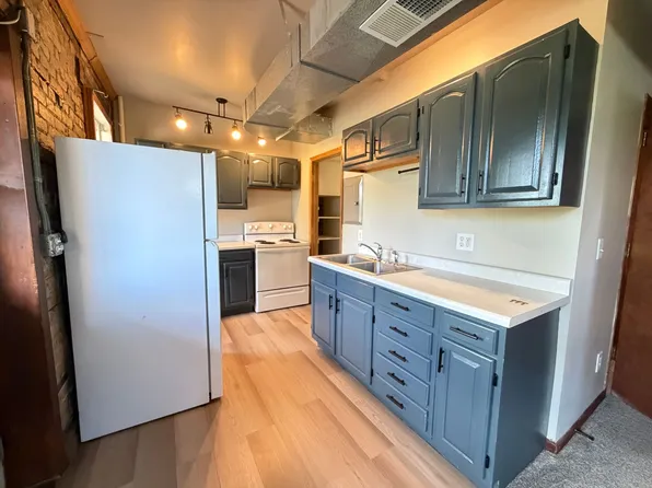 1102 W 3rd St, 1102 W 3rd St #1, Duluth, MN 55806