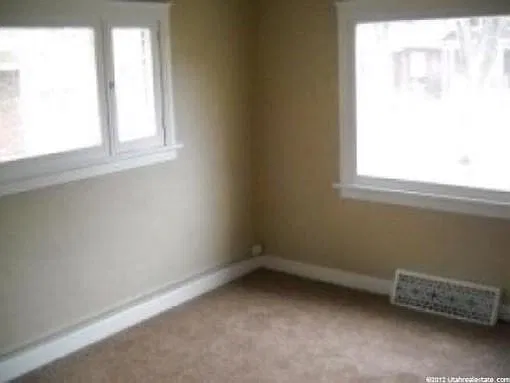 3 bed, 1310 sqft, $1,500 — Photo 2