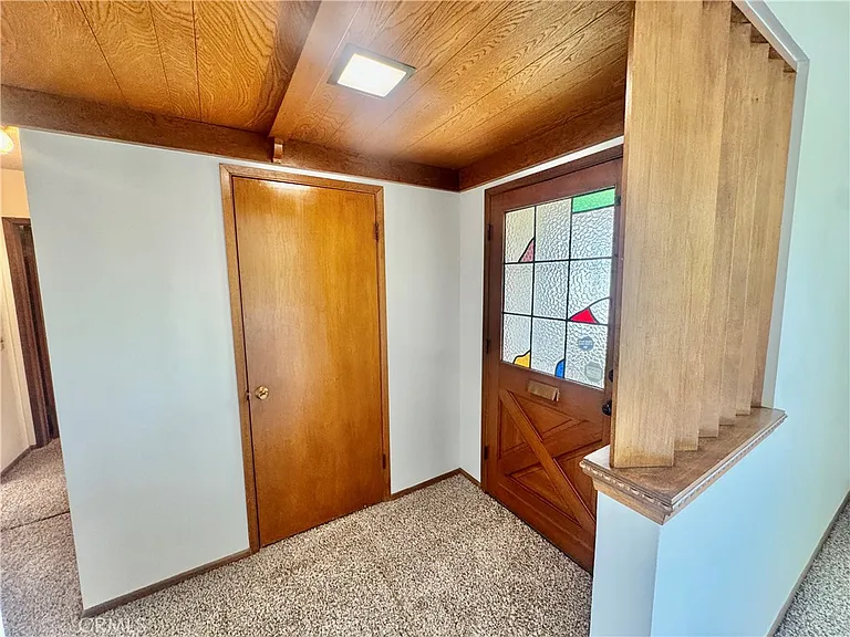 509 California Dr — Photo 5