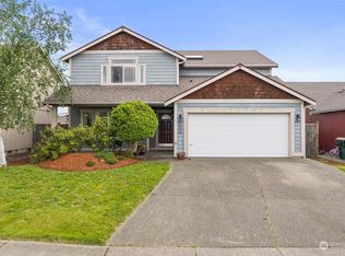 422 Stadium Ct, Napavine, WA