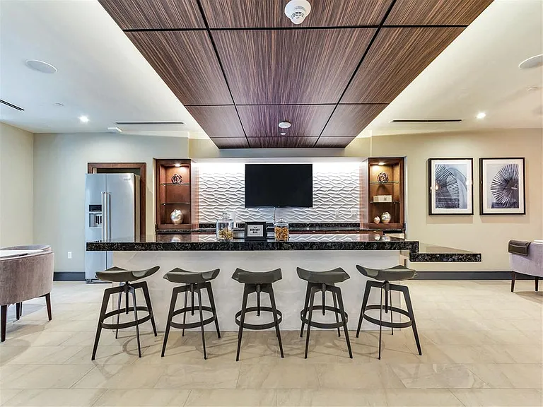 Amenity kitchen for live cooking classes