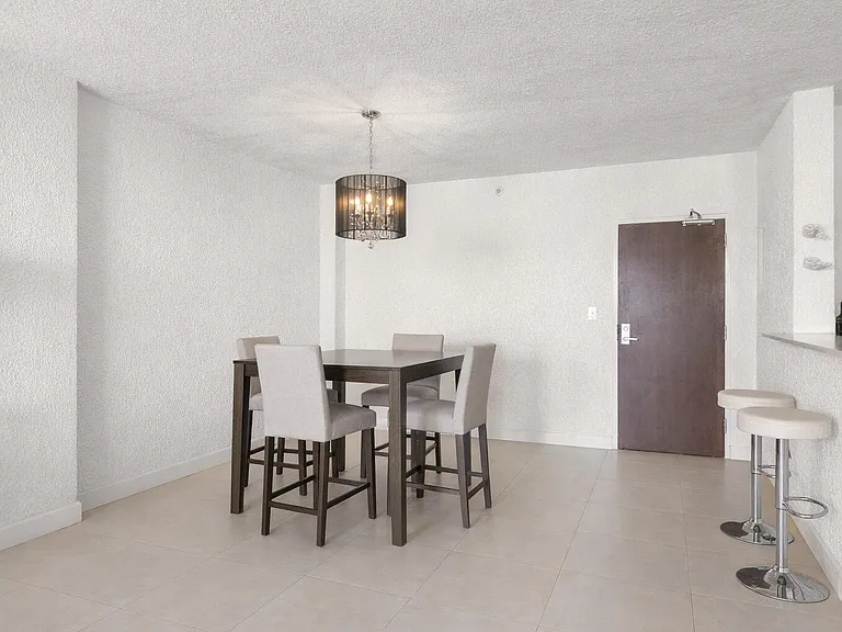 1500 Bay Rd #1122S — Photo 4