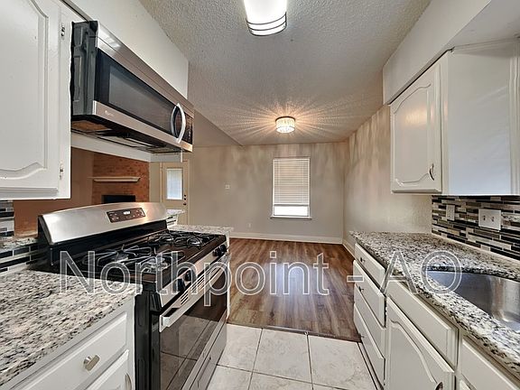 5th image of 2616 Alamain Dr