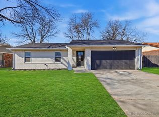 7806 N 121st Ave E, Owasso, OK 74055