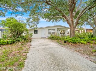 979 Alexia St, Melbourne, FL 32935