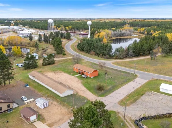 12 Linney St, Babbitt, MN 55706