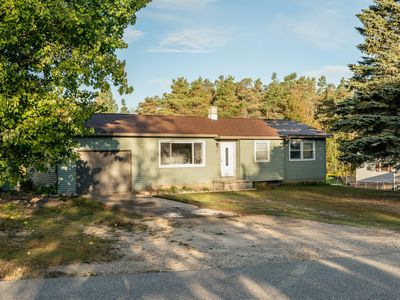 222 Old Colony Rd, Gaylord, MI, 49735