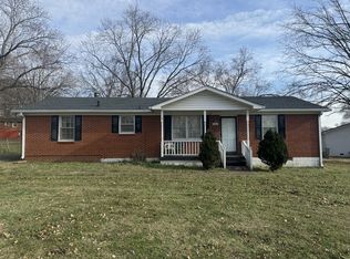 2003 Phyllis Ln, Columbia, TN 38401