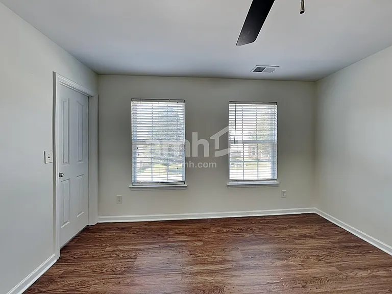 2008 City Lights Dr — Photo 23