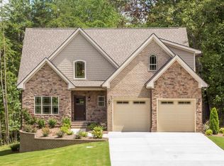 9201 Magic Mountain Dr, Chattanooga, TN 37421