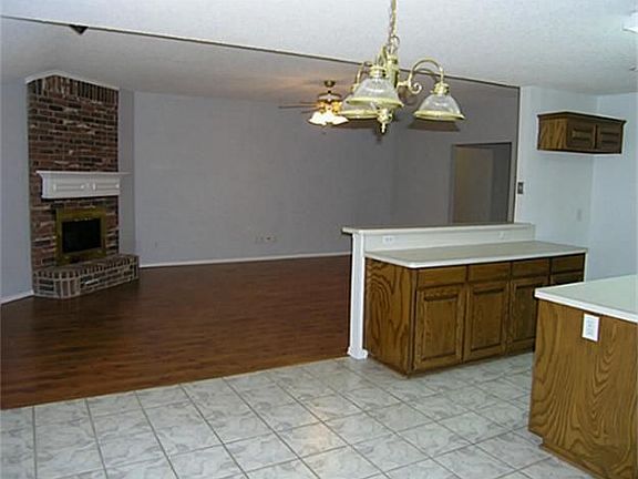 5th image of 4806 Landrun Ln
