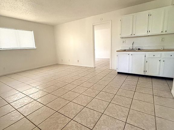 2nd image of 4281 NW 19th St APT 5