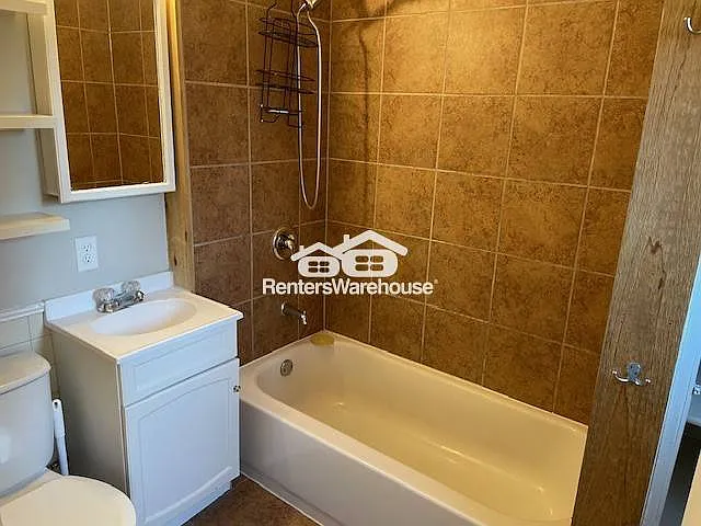 708 Randolph Ave #2 — Photo 6