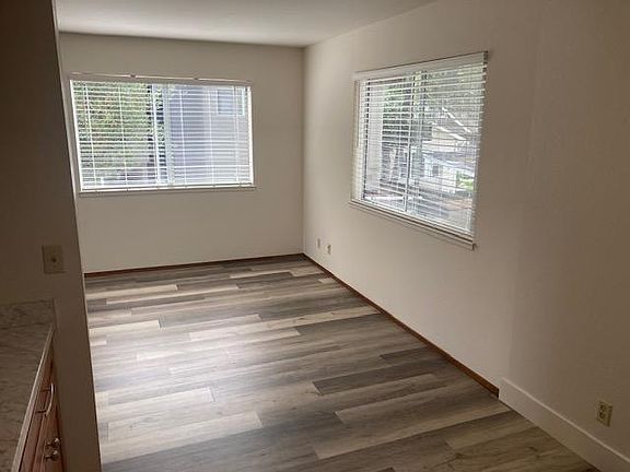 5th image of 330 Monte Diablo Ave APT 5