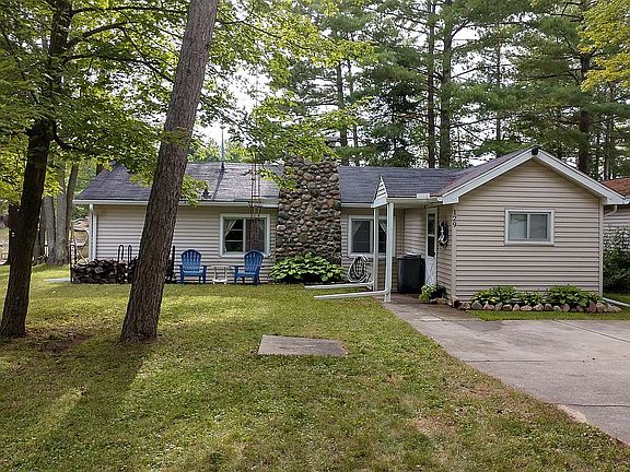 Street-side of Cottage