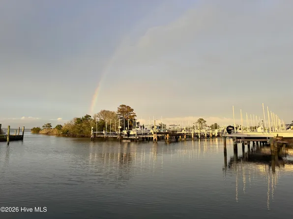 240 Bayview Drive Slip # 51, Harkers Island, NC 28531