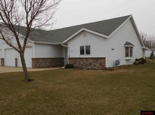 400 6th Ave SE, Sleepy Eye, MN 56085
